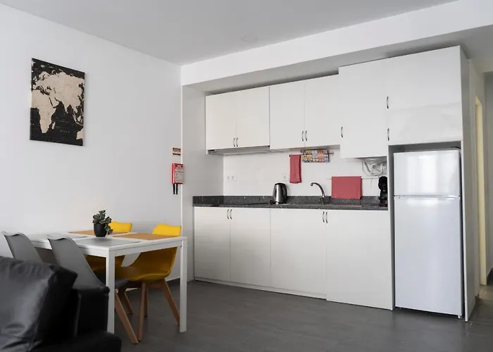 Almada Downtown 302 Daire