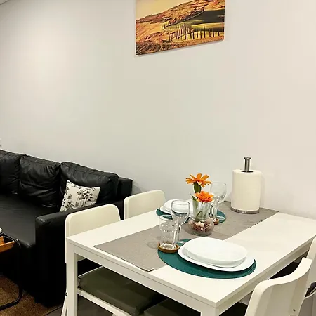 Almada Downtown 302 *