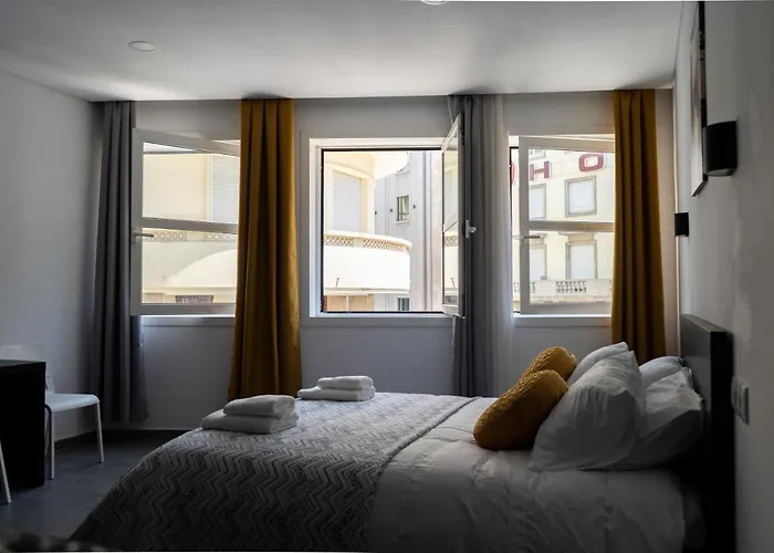 Almada Downtown 302 Apartman Porto